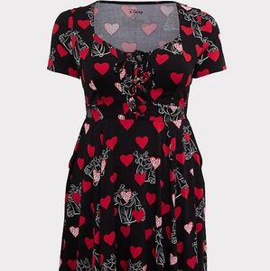 Torrid 3x DISNEY VILLAINS QUEEN OF HEARTS BLACK LACE-UP SKATER DRESS